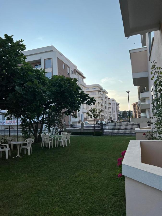 Apartments Sija Ulcinj Exterior photo