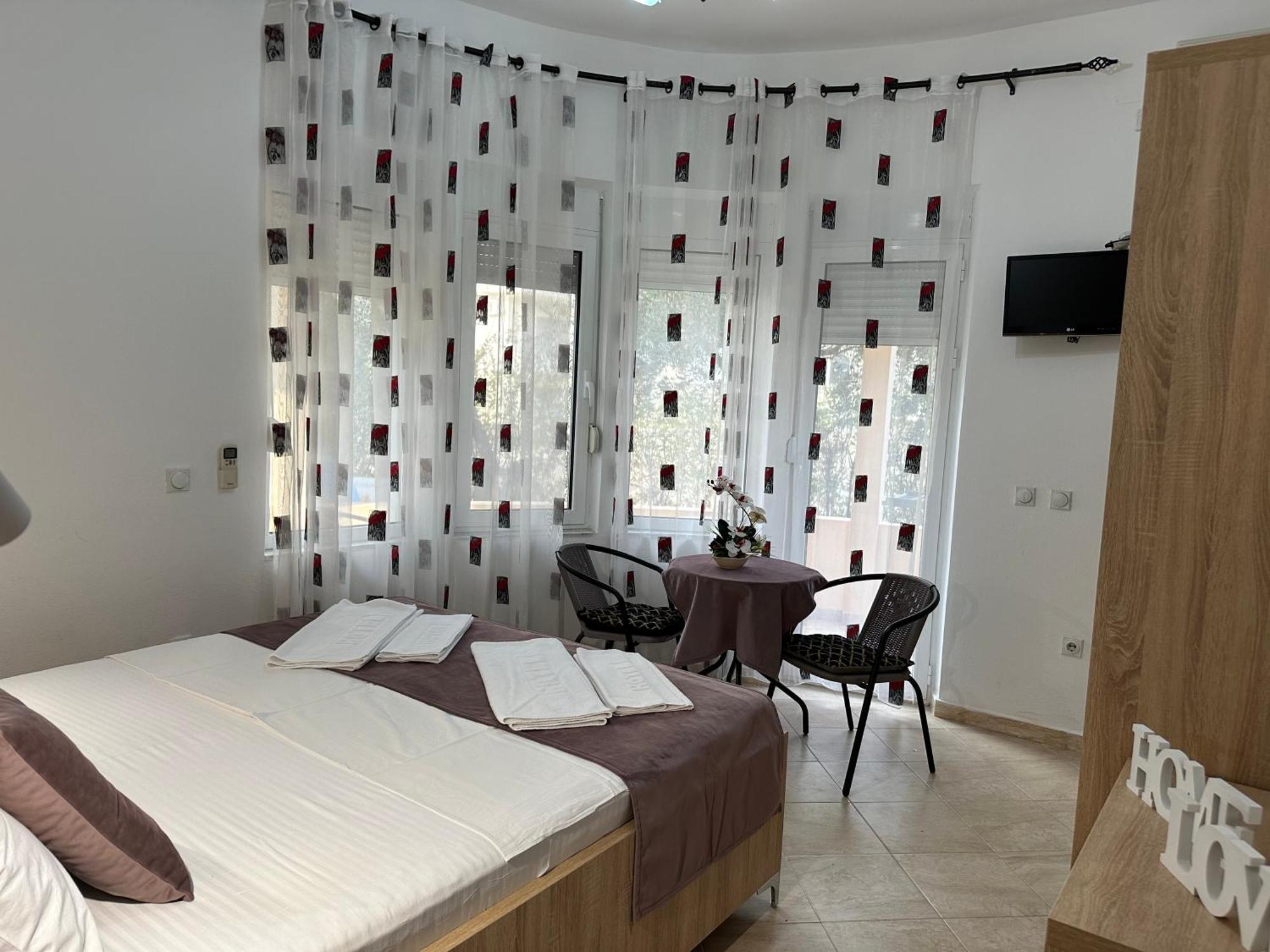 Apartments Sija Ulcinj Exterior photo